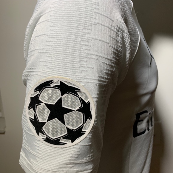 2018/2019 PSG Jordan jersey Away Mbappe #7 - Picture 4 of 6